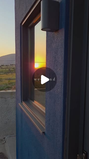 Sonnenuntergang durch das Fenster — Aquarius Reel